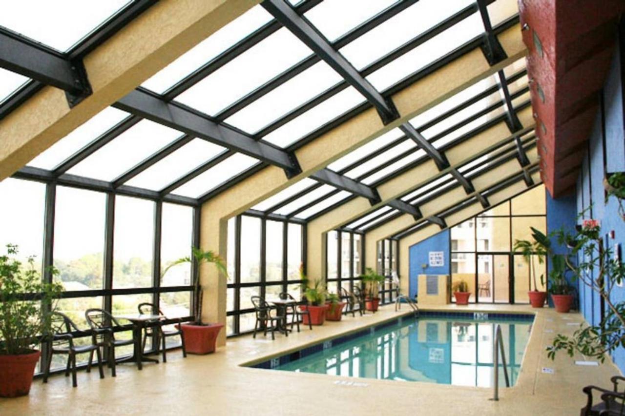 Azure Bliss Oceanfront Condo Sleeps 6 Миртл-Бич Экстерьер фото