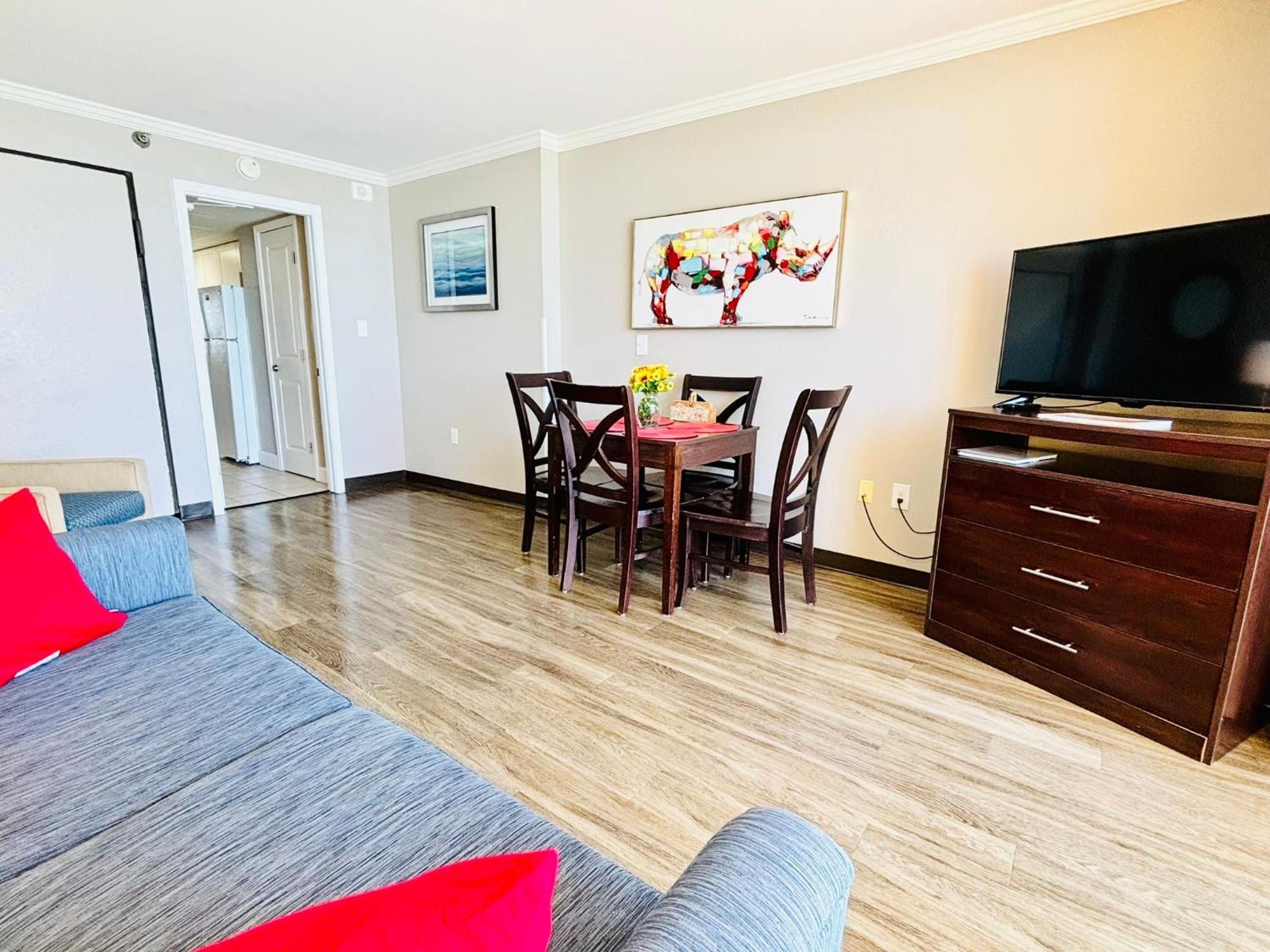 Azure Bliss Oceanfront Condo Sleeps 6 Миртл-Бич Экстерьер фото