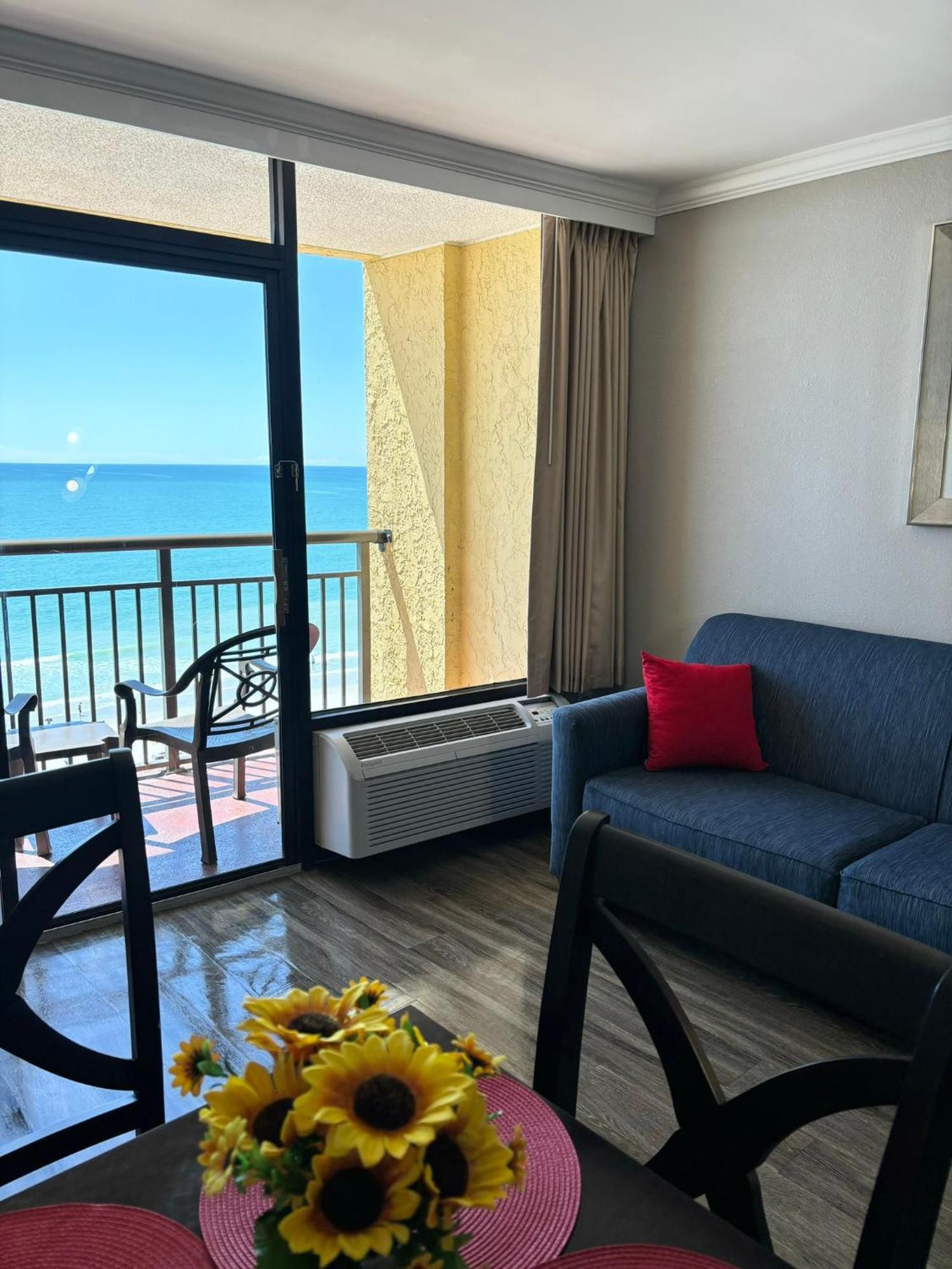 Azure Bliss Oceanfront Condo Sleeps 6 Миртл-Бич Экстерьер фото