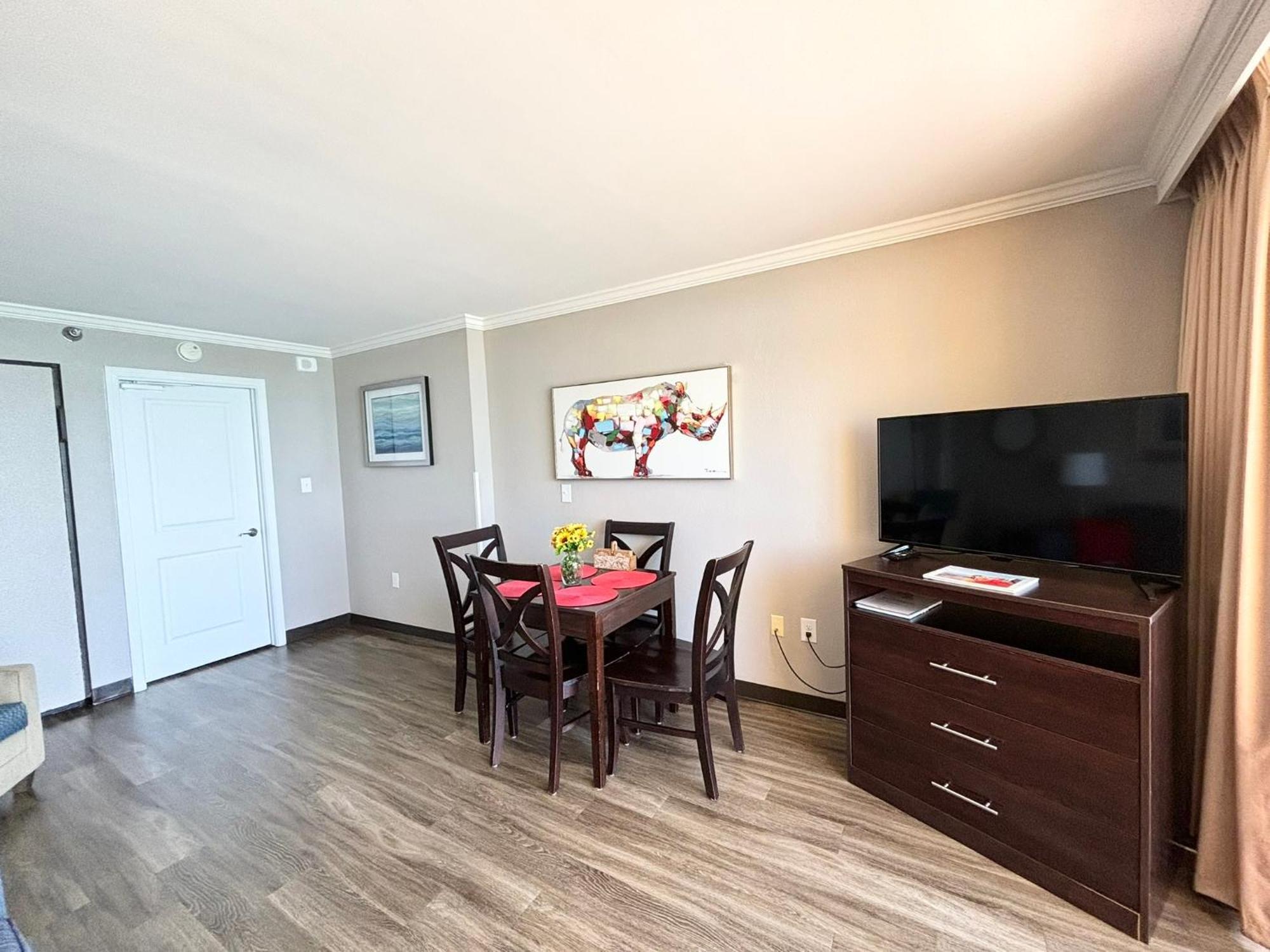Azure Bliss Oceanfront Condo Sleeps 6 Миртл-Бич Экстерьер фото