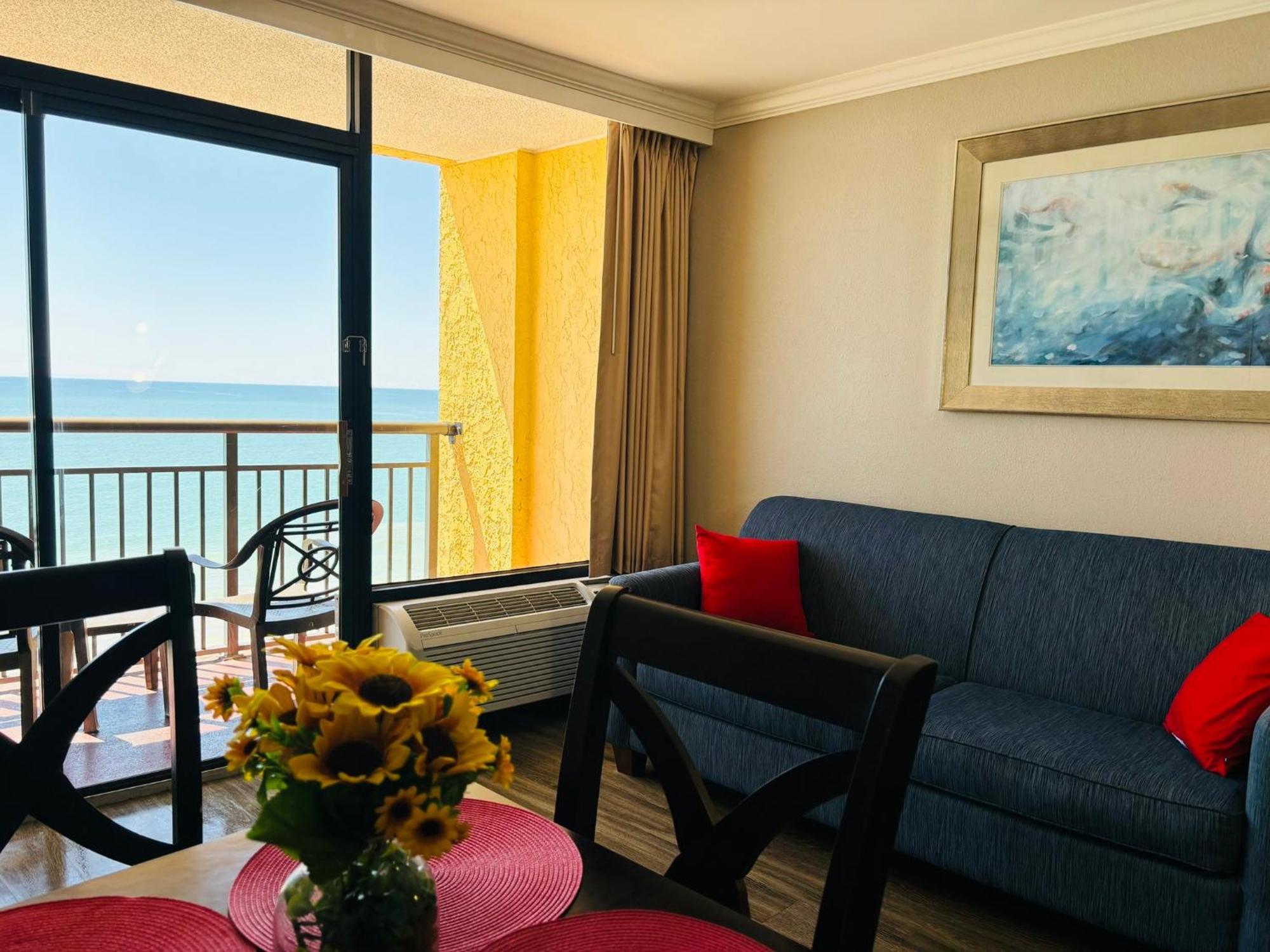Azure Bliss Oceanfront Condo Sleeps 6 Миртл-Бич Экстерьер фото