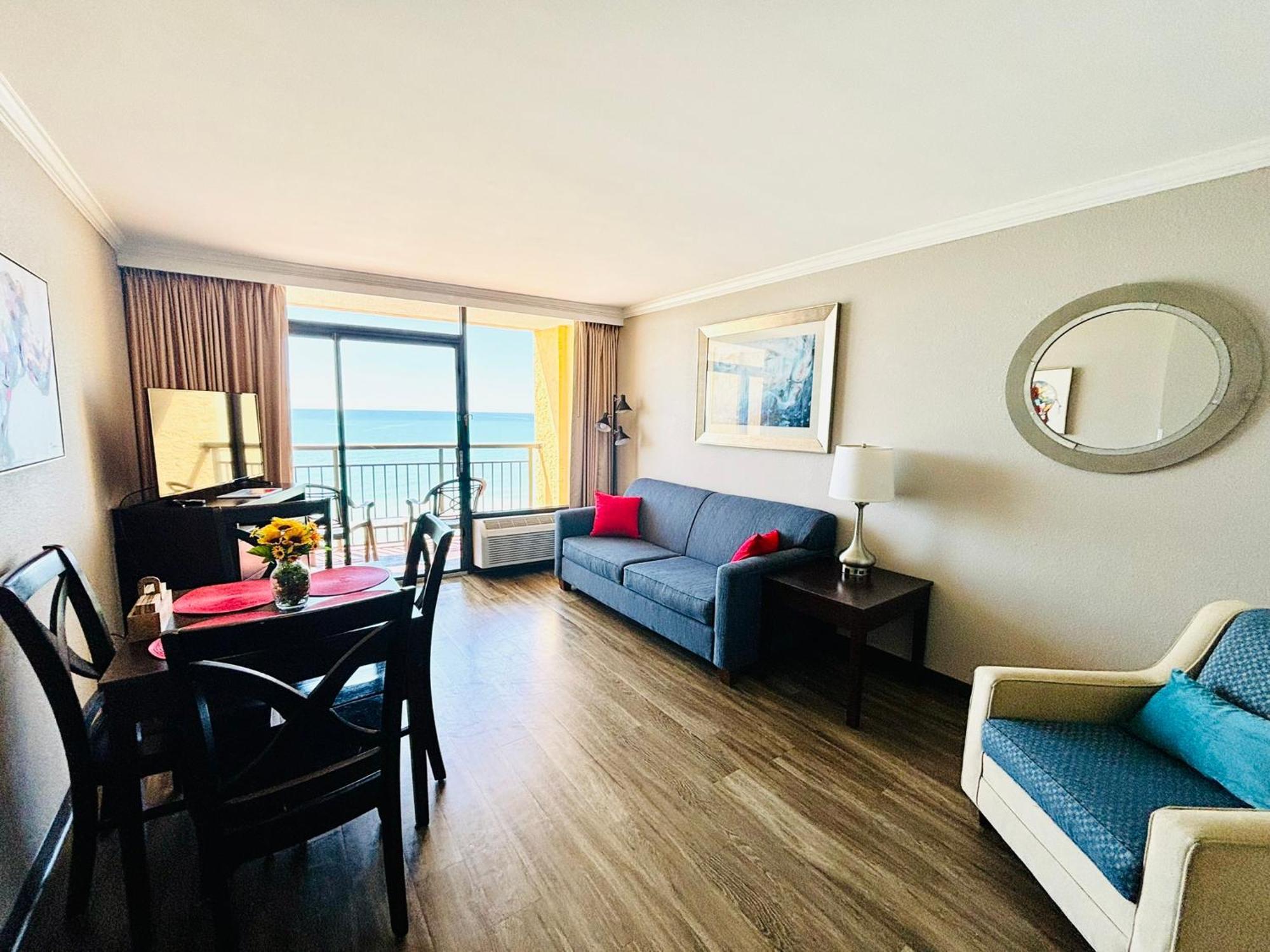 Azure Bliss Oceanfront Condo Sleeps 6 Миртл-Бич Экстерьер фото