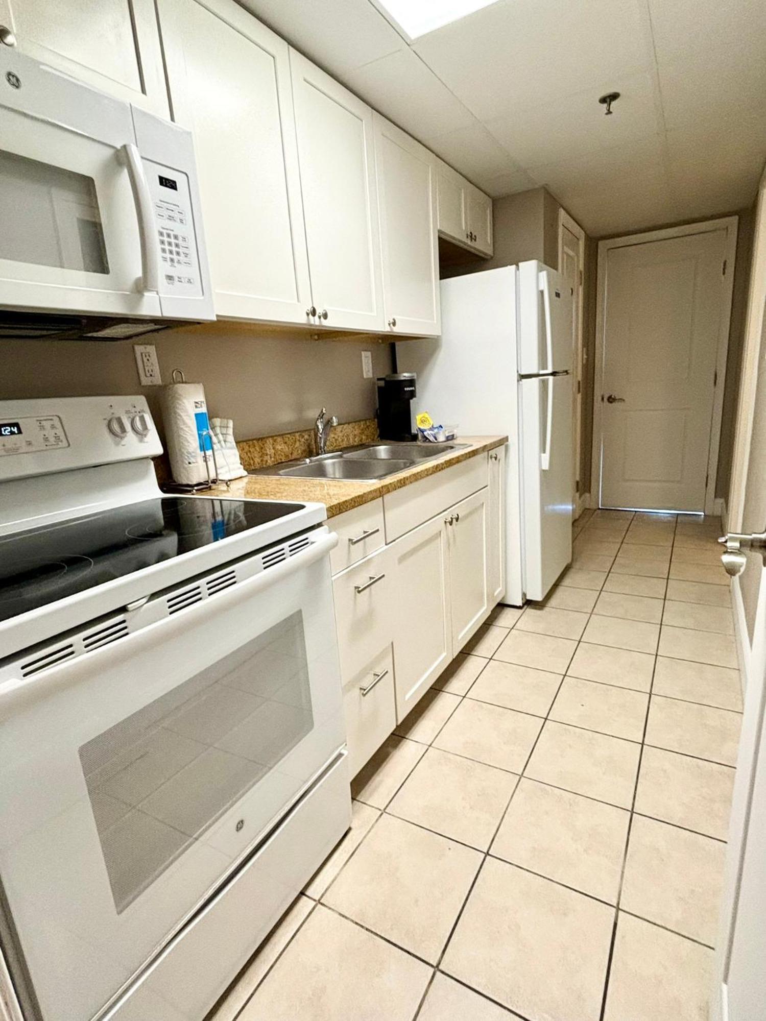 Azure Bliss Oceanfront Condo Sleeps 6 Миртл-Бич Экстерьер фото