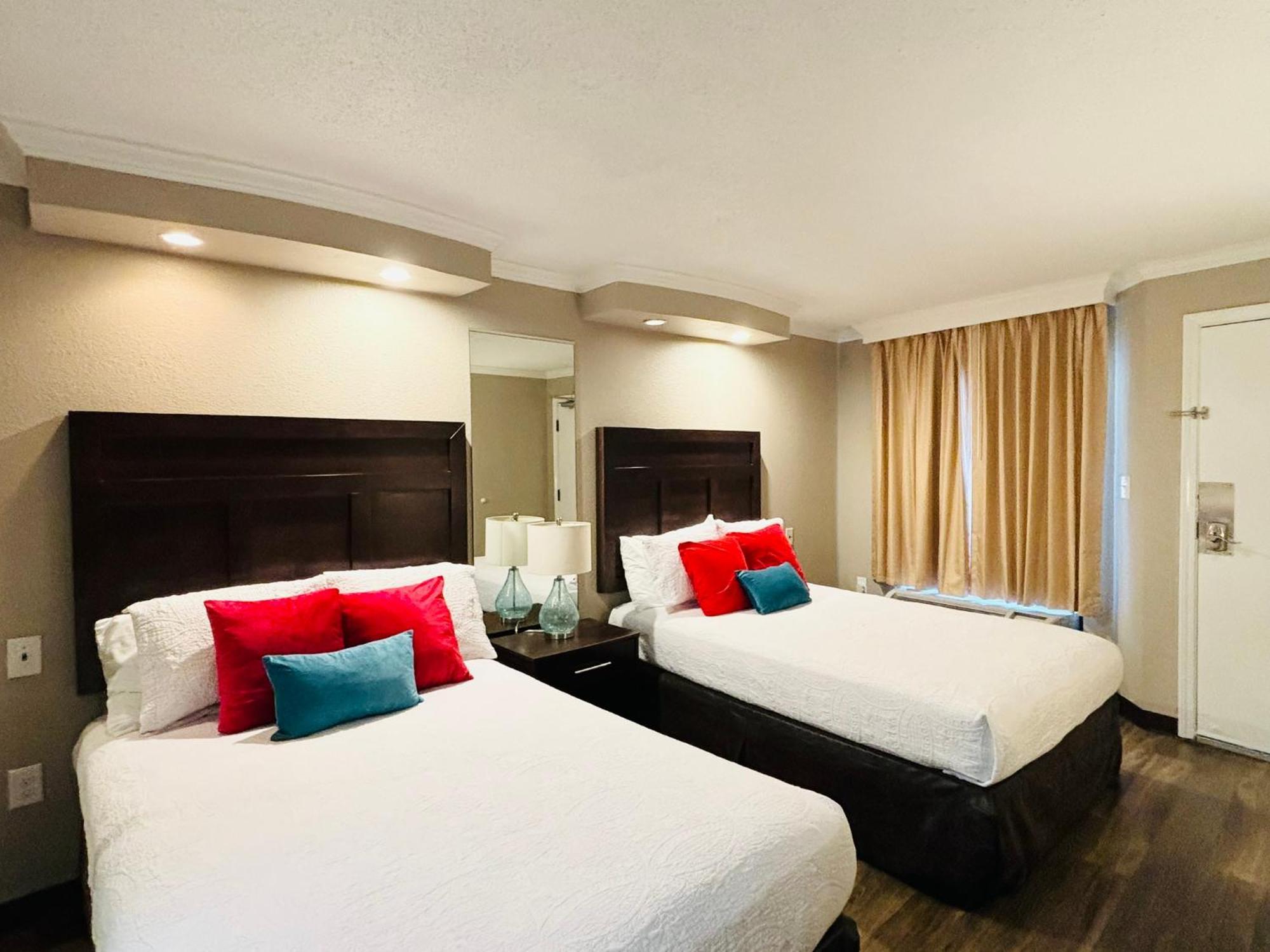 Azure Bliss Oceanfront Condo Sleeps 6 Миртл-Бич Экстерьер фото